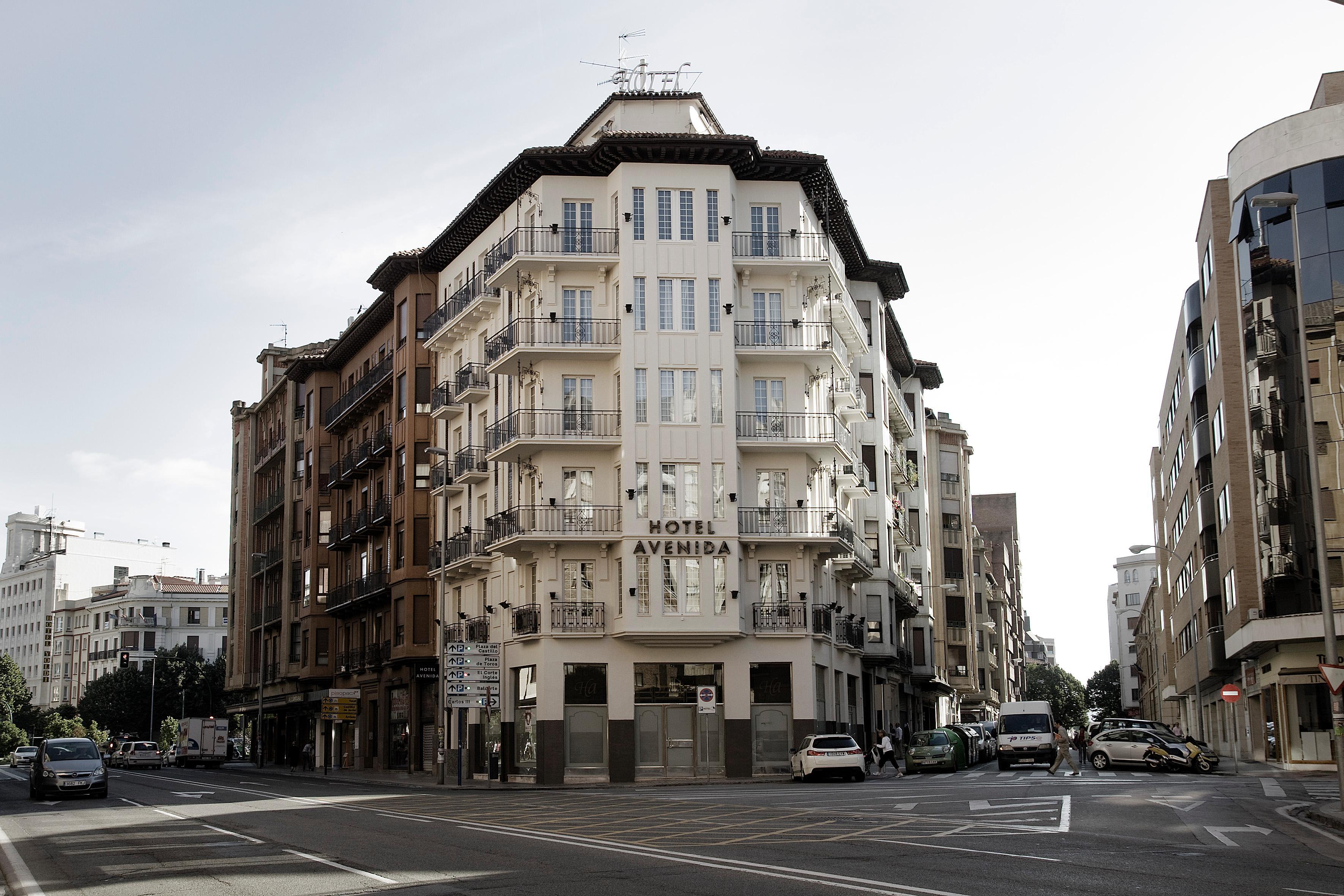 Hotel Avenida Pamplona Exterior foto